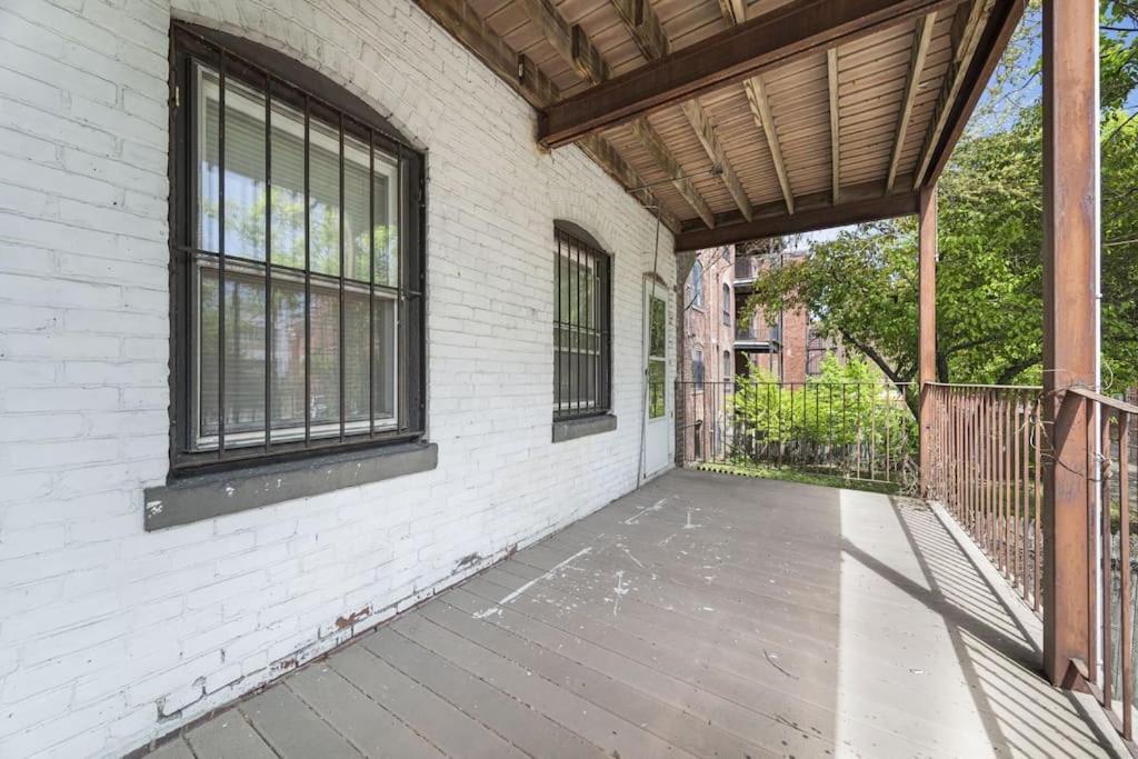 Newly Renovated 2Br1Ba Apt At The Boston City Exteriör bild